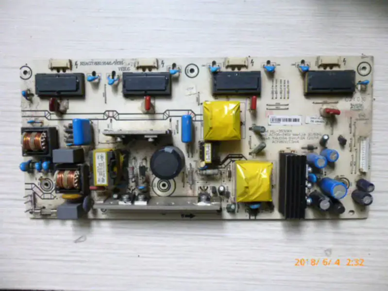 Hisense TLM26V68 TLM26E58 RSAG7.820.1646/ROH LCD board
