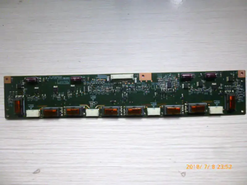 Skyworth 32K03HR 4H.V3278.001A V327-001 逆變器板