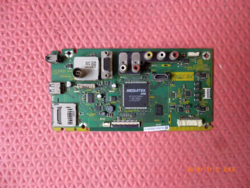 Panasonic TH-L32CH5C 32 吋 LCD 板