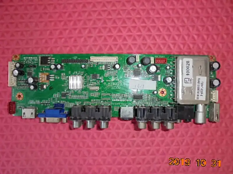 PANDA L32D09 T.MT8223.1C 10332 T315XW03 Board