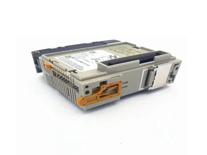 Omron CQM1-OC221 PLC Module