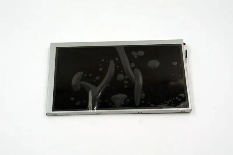 Innolux AT070TN82 V.1 LCD panel