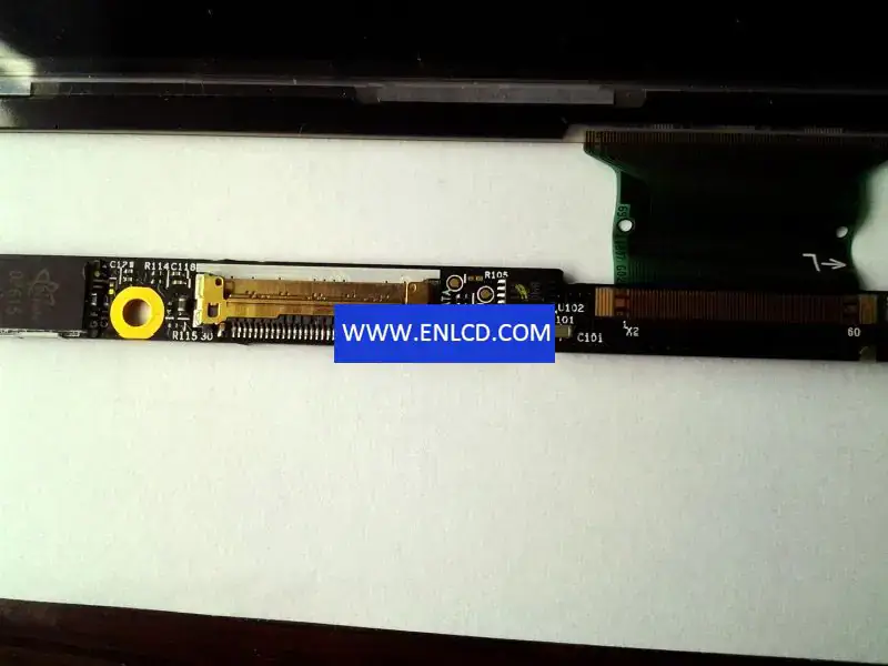 AUO B116XW05 V004 LCD panel