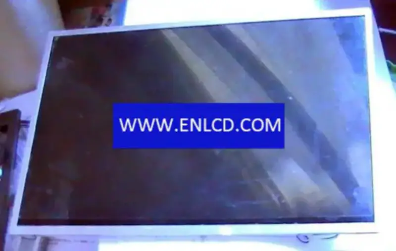 Innolux N133I1-L01 LCD panel