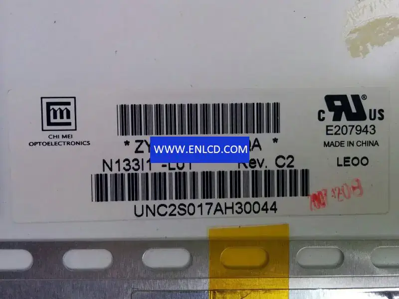 Innolux N133I1-L01 LCD panel