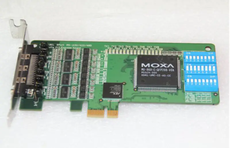 MOXA CP-118EL 8 PORT RS-232/422/485 PCIe serielle Karte