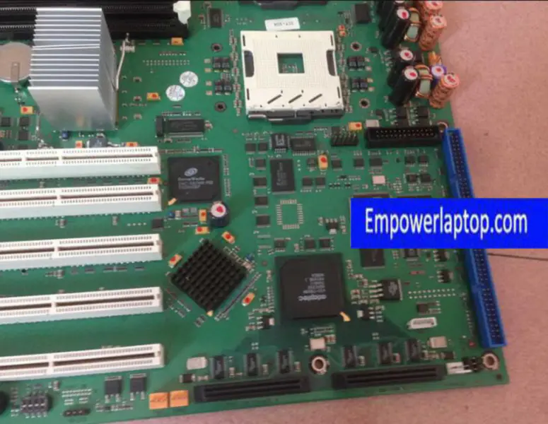 Fujitsu Siemens D1419-A12 W26361-W58-X-03 TX200S2 Server-Hauptplatine