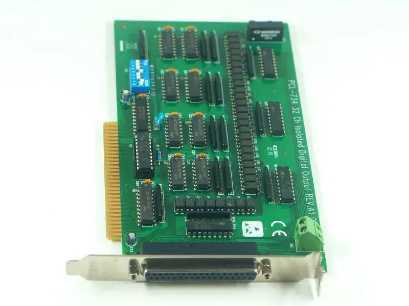 Advantech PCL-734 資料擷取卡