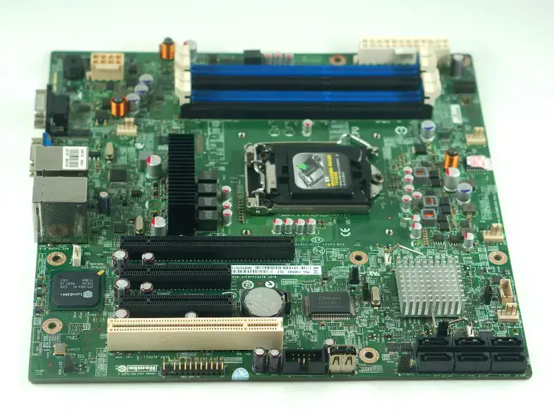 Intel S1200BTS Hauptplatine