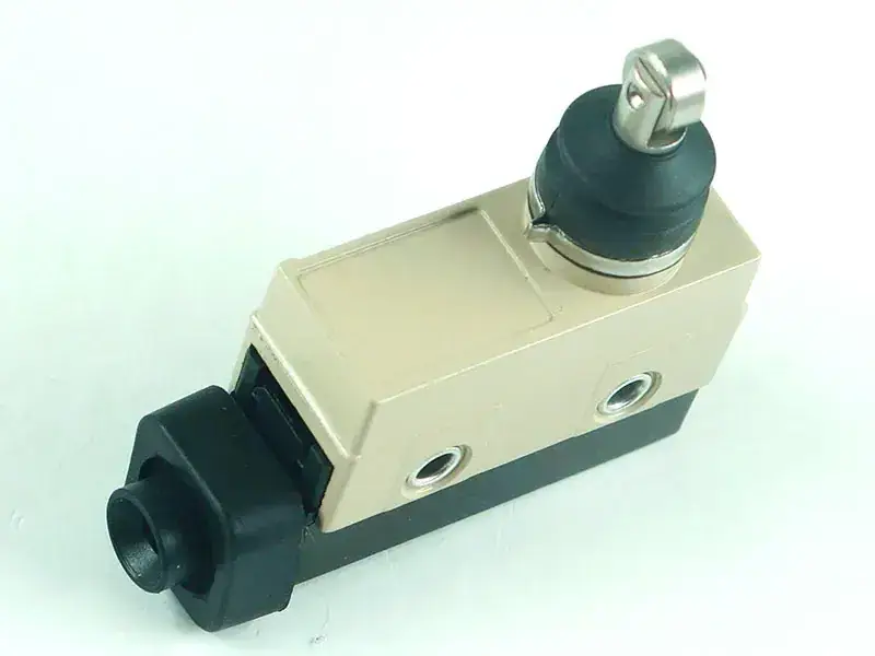 Omron ZC-N2155 Schalter