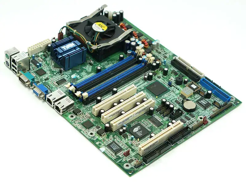 TYAN S5102 Hauptplatine