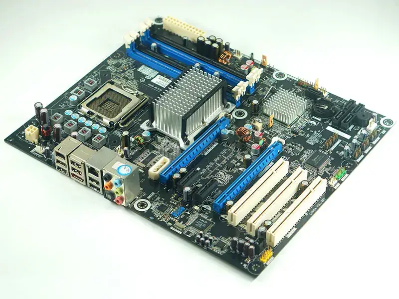 Intel DP45SG Hauptplatine