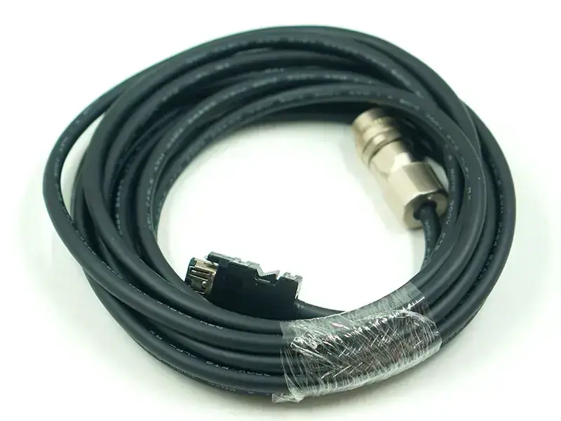 Mitsubishi MR-J3ENSCBL5M-H Encoder Cable