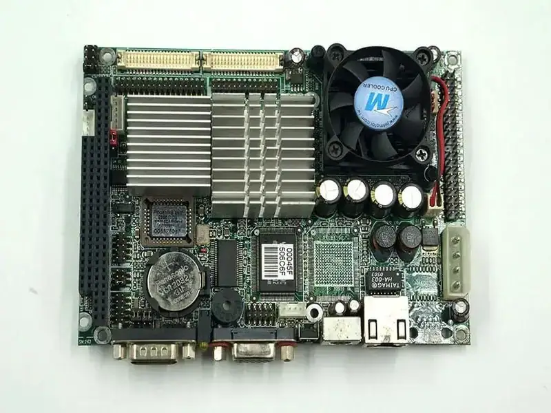 Avalue ECM-3610 Hauptplatine
