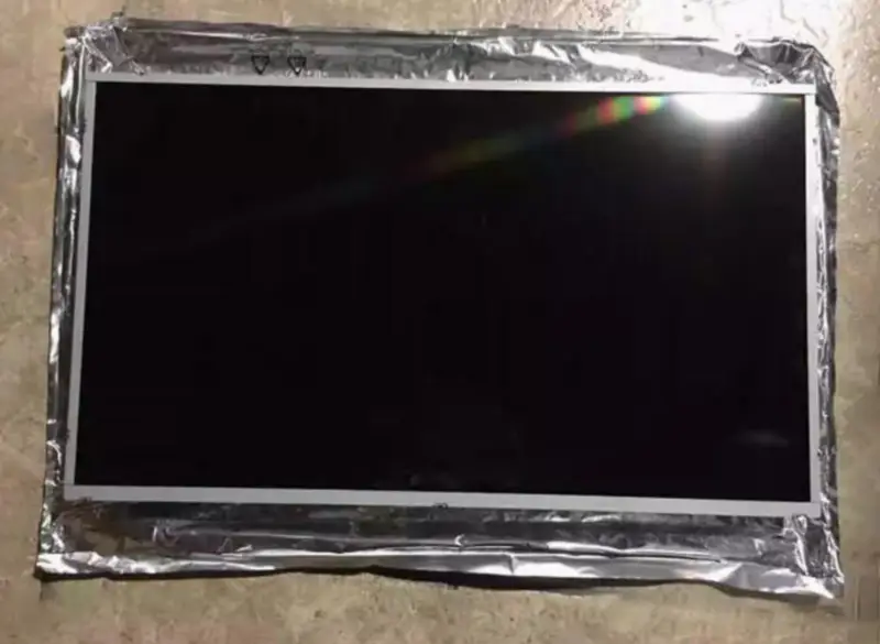 LG Display LC320DUE-SFR1 LCD panel