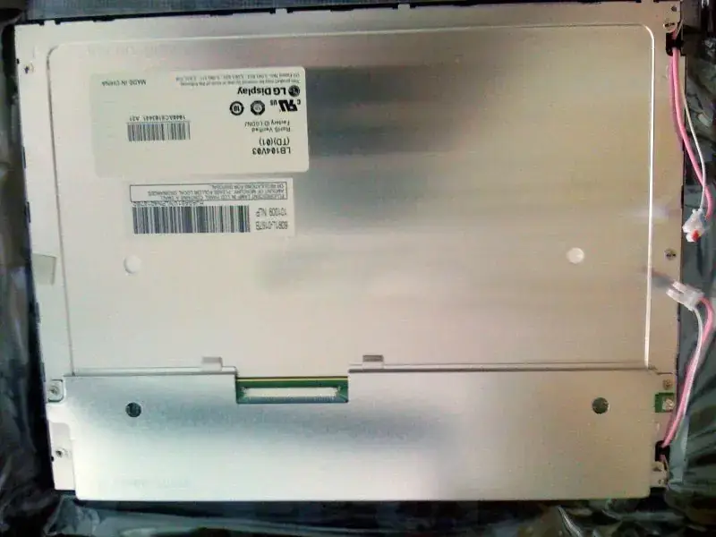 LG Display LB104V03-TD01 LCD panel