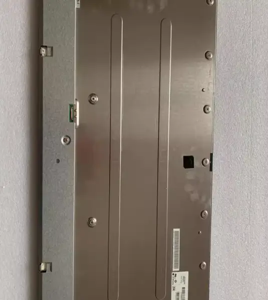 LM270WR3-SSD1 LCD面板