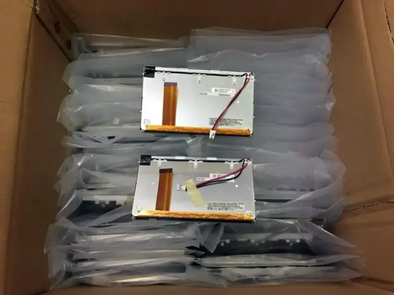 Sharp LQ058T5GG06 LCD