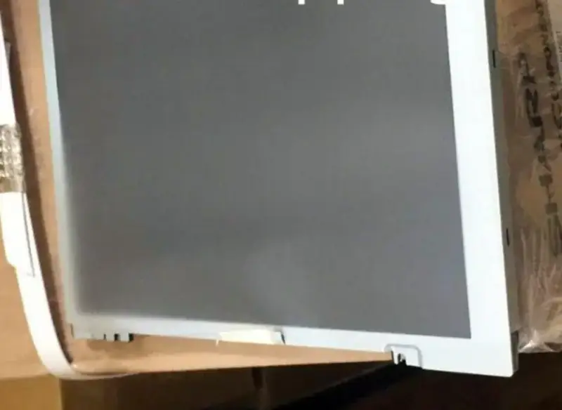 SHARP LQ121S1LG71 LCD panel
