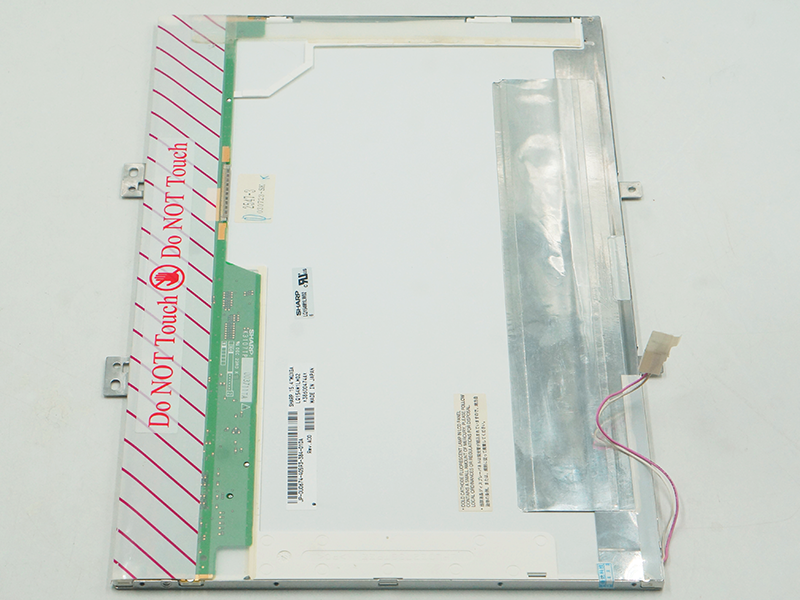 SHARP LQ154M1LW02 LCD面板