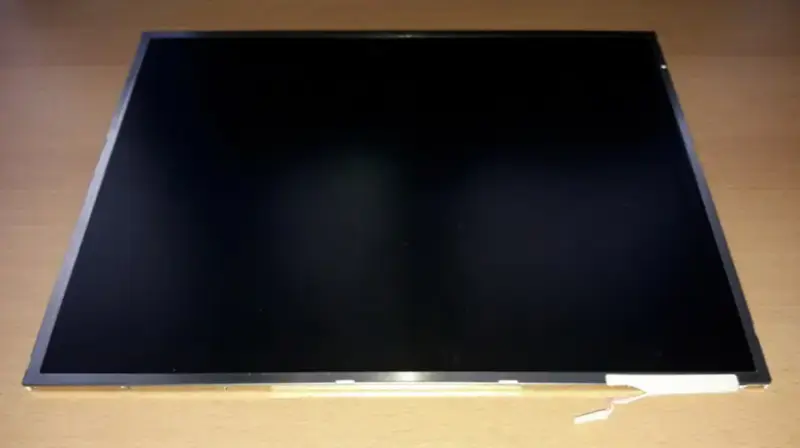 Samsung LTN141P4-L04 LCD panel