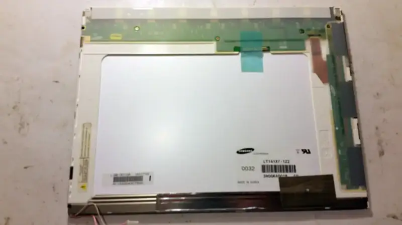 Samsung LTN141X7-122 LCD panel