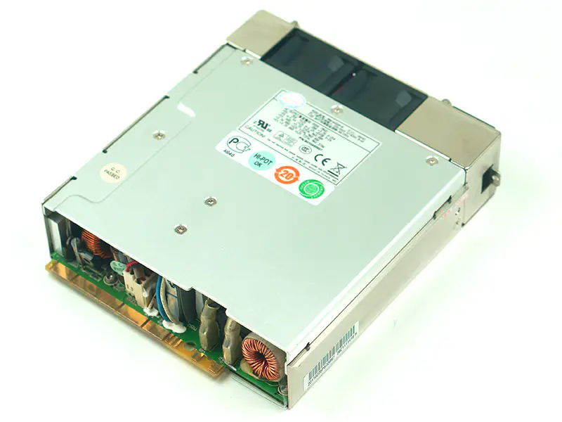 Zippy Emacs MRW-6400P-R 400W Schaltnetzteil