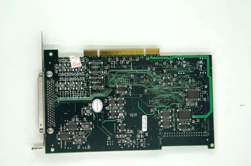 NI PCI-6032E 高解析度多功能I/O板
