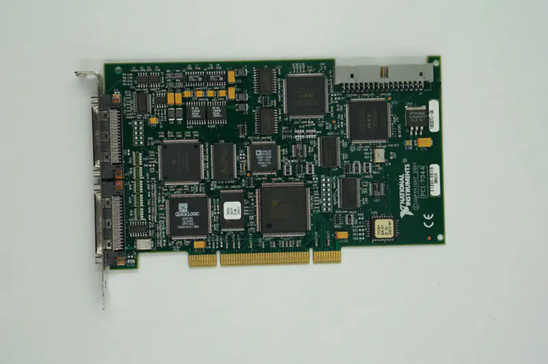 NI PCI-7344 4軸PCI步進/伺服控制器