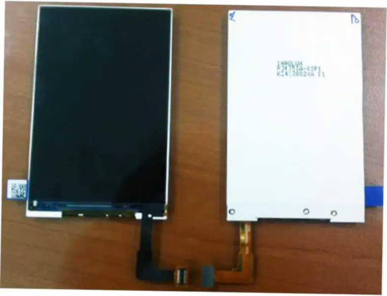 Innolux PJ035IA-02P LCD