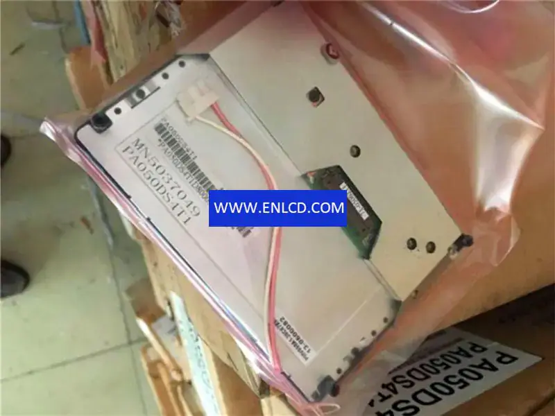 PA050DS4 E Ink LCD panel