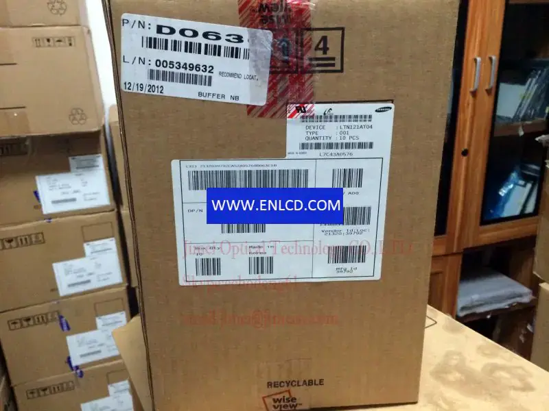Samsung LTN121AT04-001 LCD panel