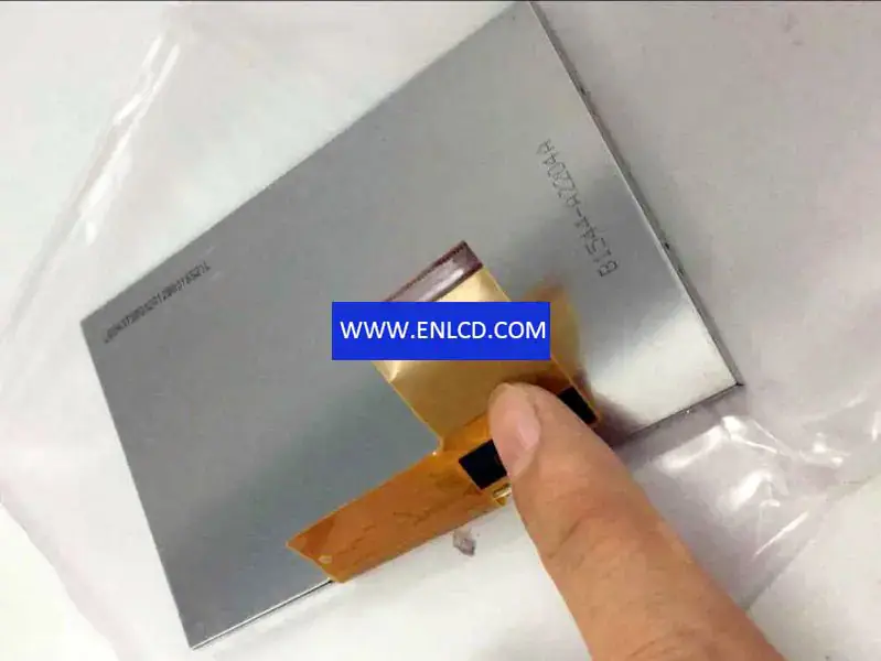 SHARP LQ043T3DG02 LCD panel