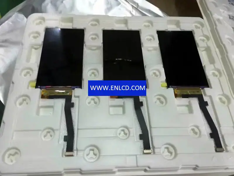 Sharp LQ050T1SX05 LCD