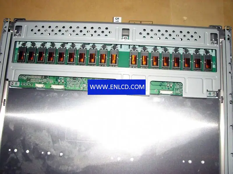 SHARP LQ315T3LZ23 LCD面板