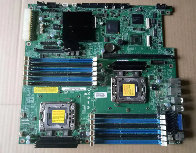 Intel SR2600 S5520UR Dual 1366 Serverplattform-Hauptplatine