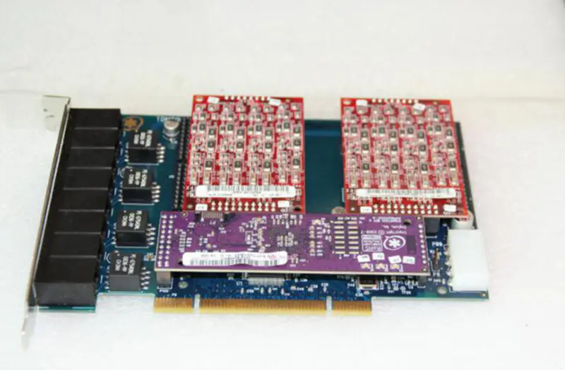 Digium Wildcard TDM800P 8 Port X400M VoIP Asterisk-Karte mit Echokompensation