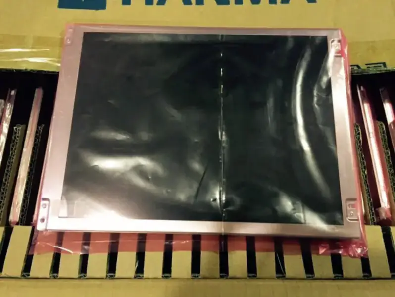Tianma TM104SDH03 LCD panel