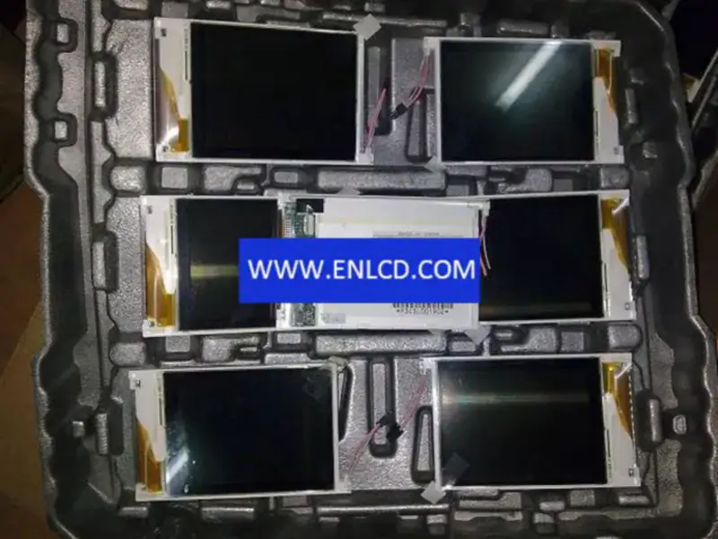 Toshiba LTM04C380K LCD panel replacement
