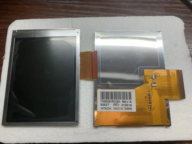 KOE TX09D40VM3CBA LCD-Panel