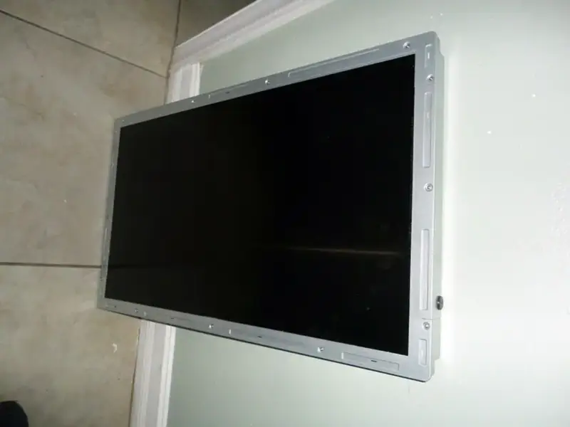 Innolux V315B6-L19 LCD panel