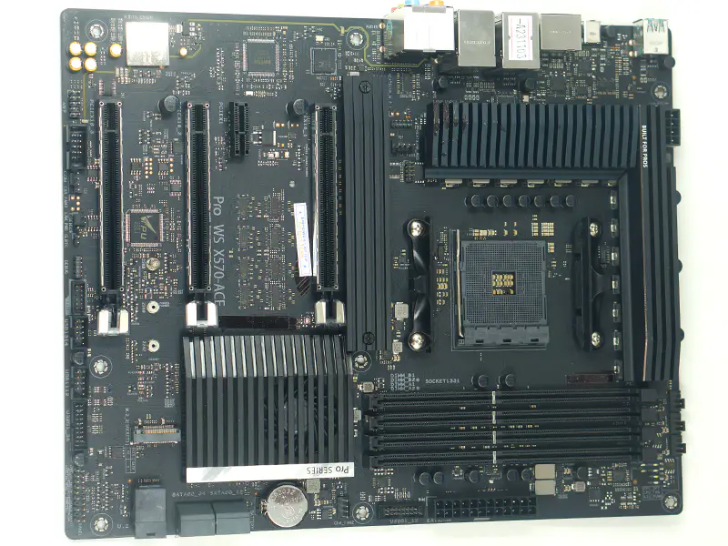 ASUS PRO WS X570-ACE Hauptplatine